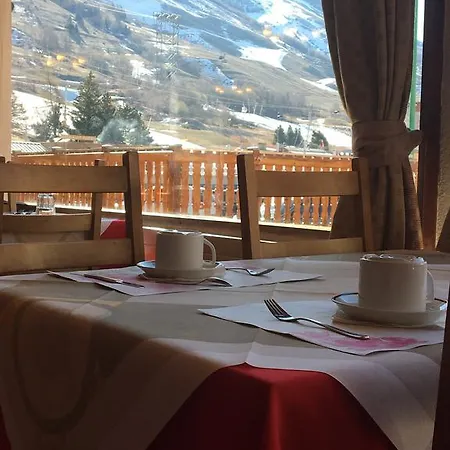 Ξενοδοχείο Atmosphere 3*